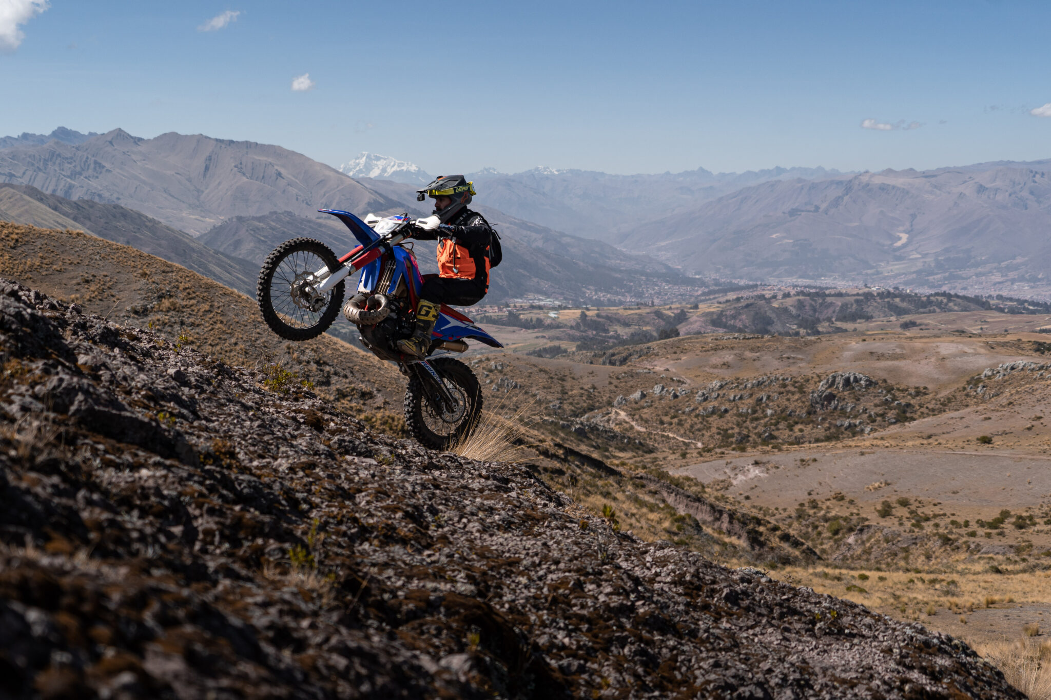 Hard Enduro in Cusco: A Brutal Test for the Best Enduro Riders - Peru ...